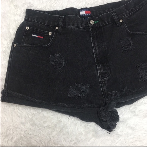 ❌SOLD❌ Vintage Tommy Distressed Cut Off Shor : B:7 - Picture 5 of 7